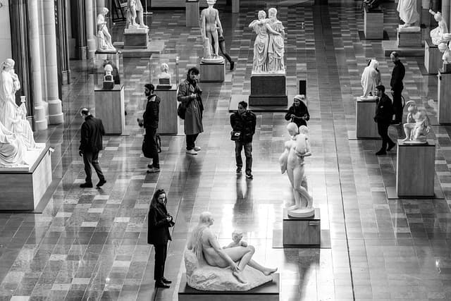 Investir dans l'art : Un choix stratégique pour votre patrimoine